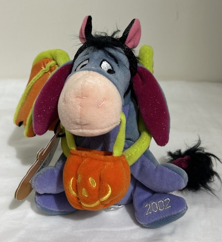 Halloween disney store 2002 - store,